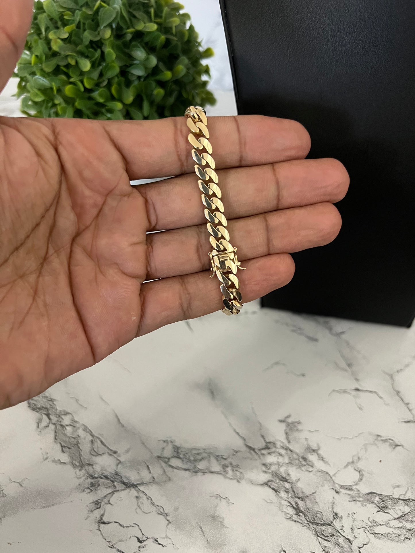 14k Semi-Solid Bracelet